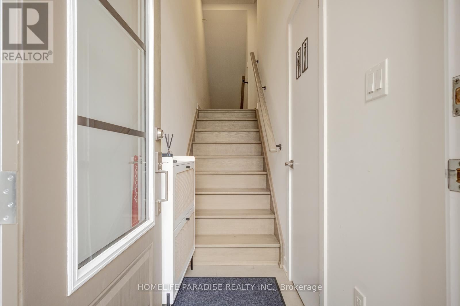 1356 KANIV STREET