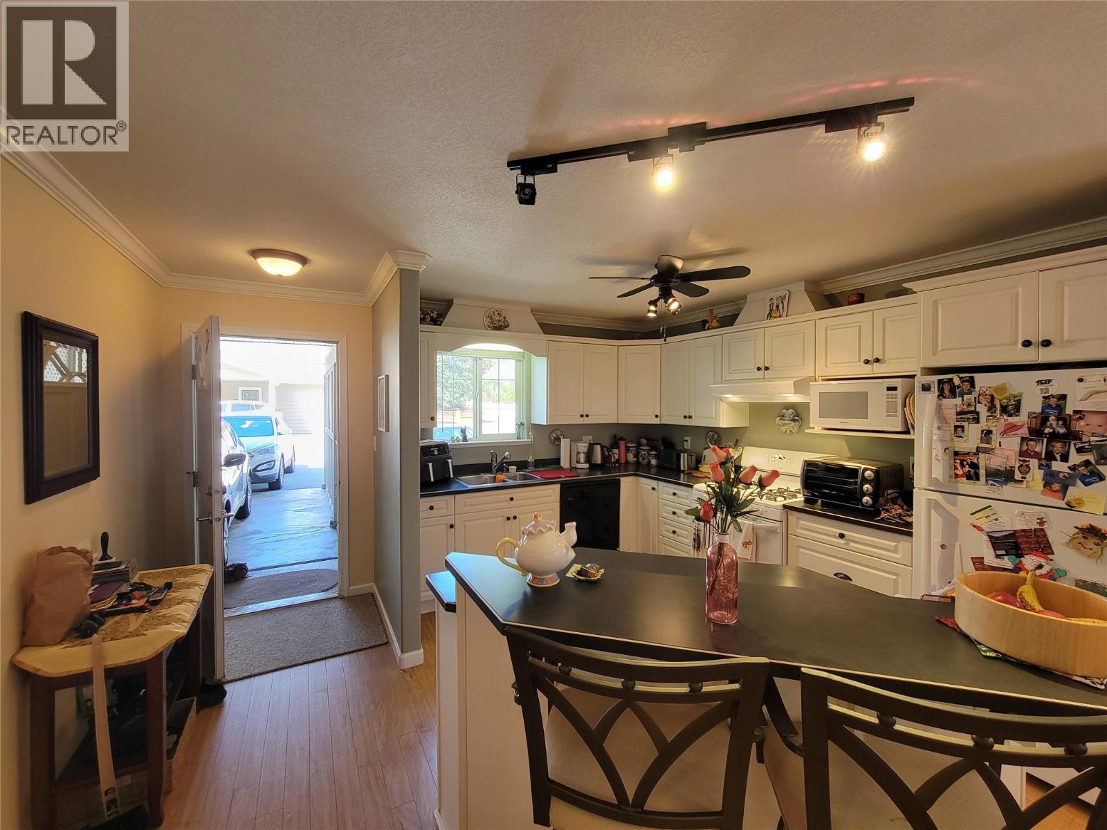 522 Vansanten Road Unit# 5