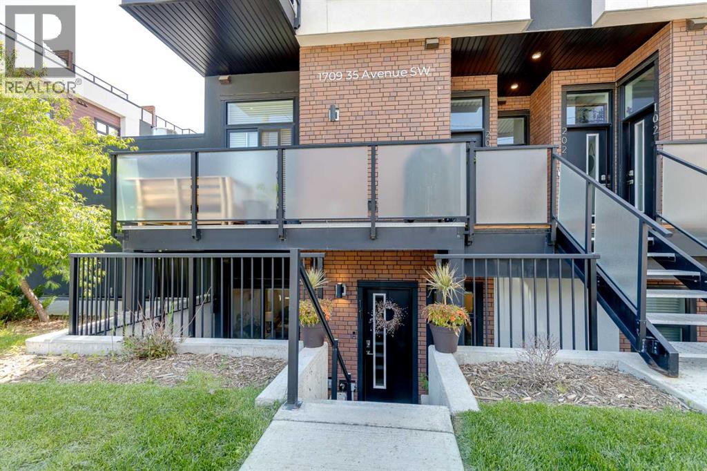 11, 1709 35 Avenue SW