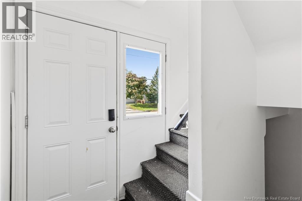 25 Terris Avenue - Photo 3
