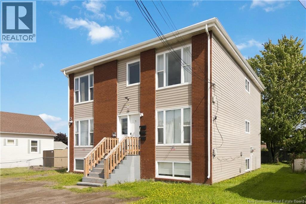 25 Terris Avenue - Photo 2