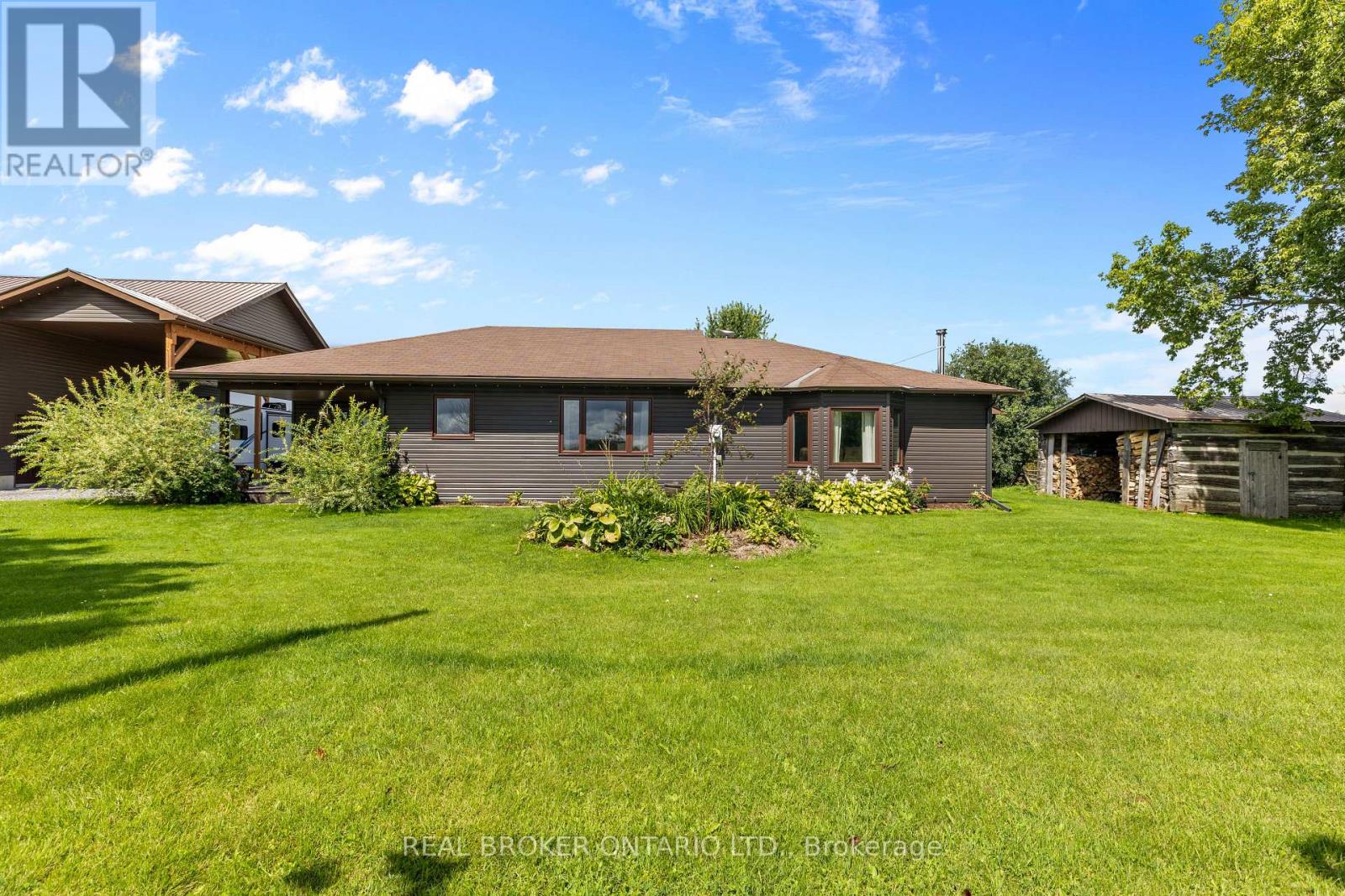 121 SNOWDONS ROAD