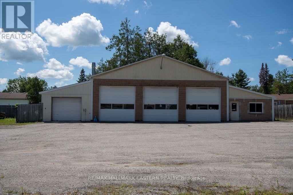 1504 BRADFIELD ROAD, DOURO-DUMMER, ON K9J 6Y1 - Image 2304360469.jpeg?d=l