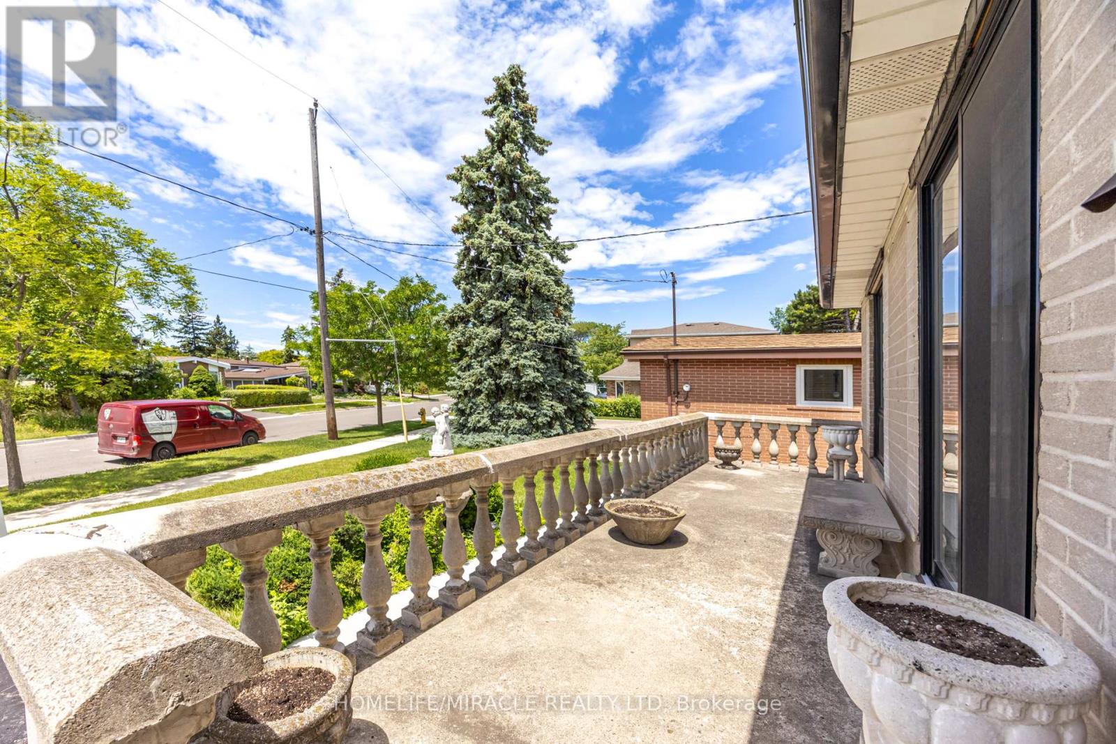 9 WHEATSHEAF CRESCENT