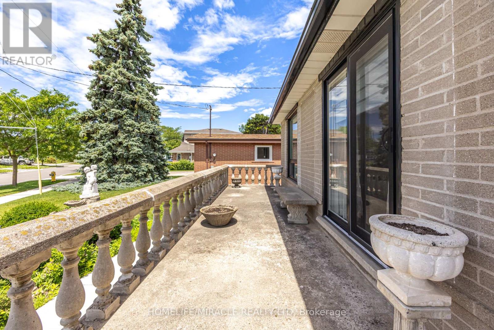 9 WHEATSHEAF CRESCENT