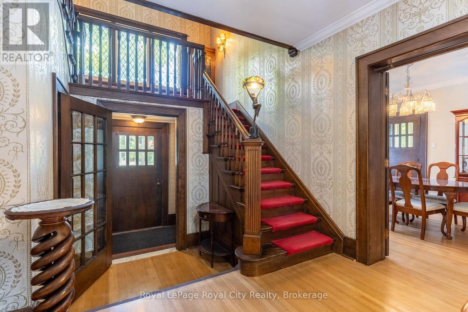 76 LONDON ROAD W