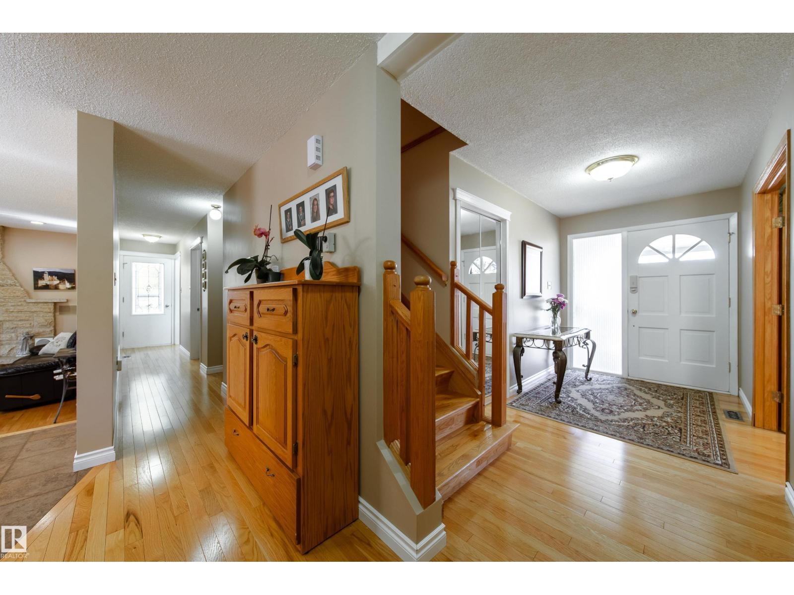 205 MANOR CO