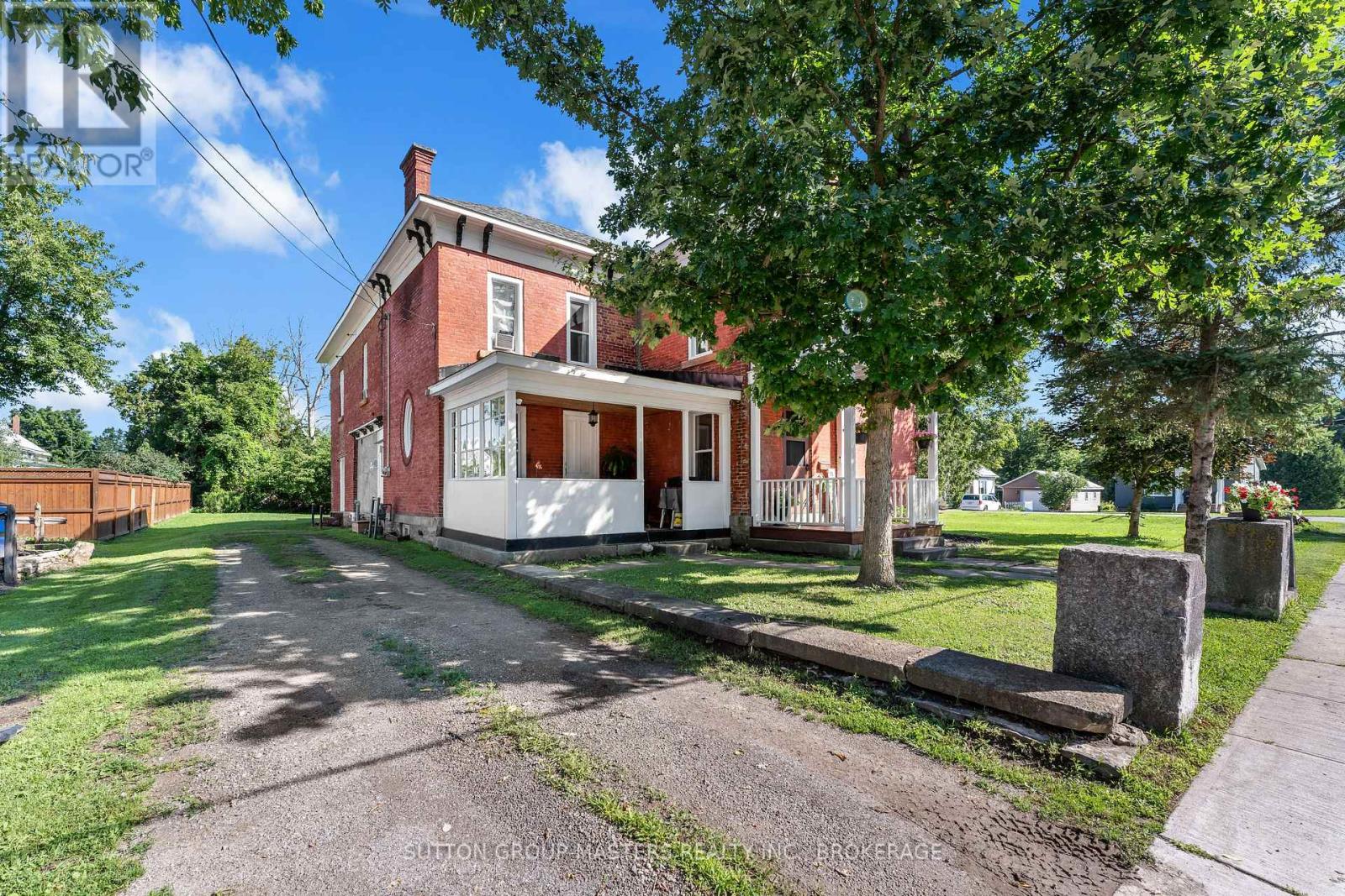 14 WILTSE STREET E