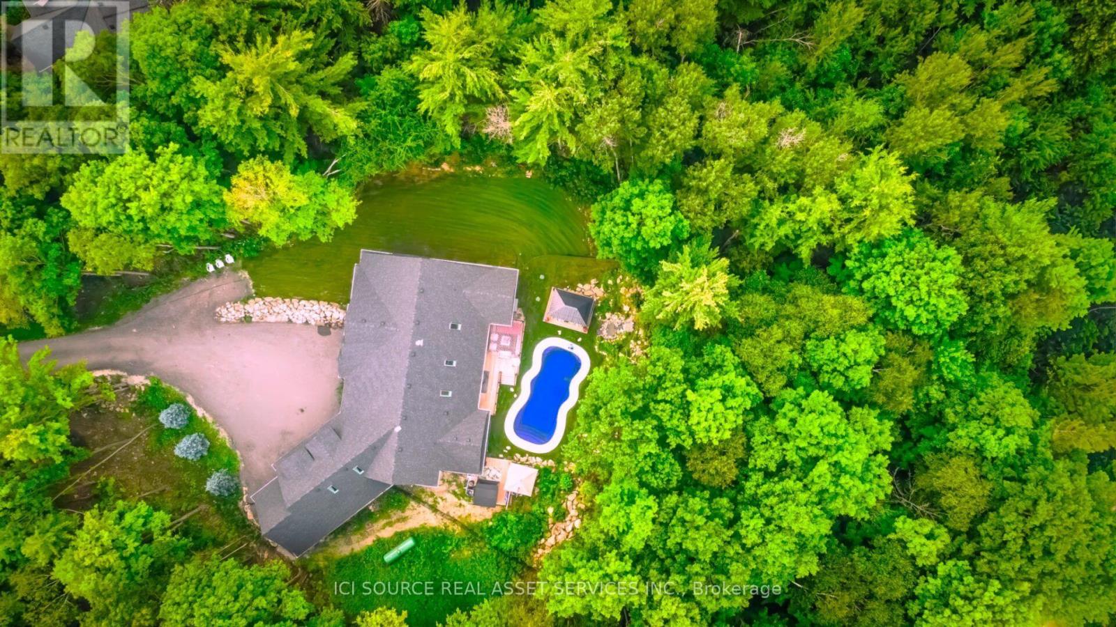 13 TIMBERRUN COURT