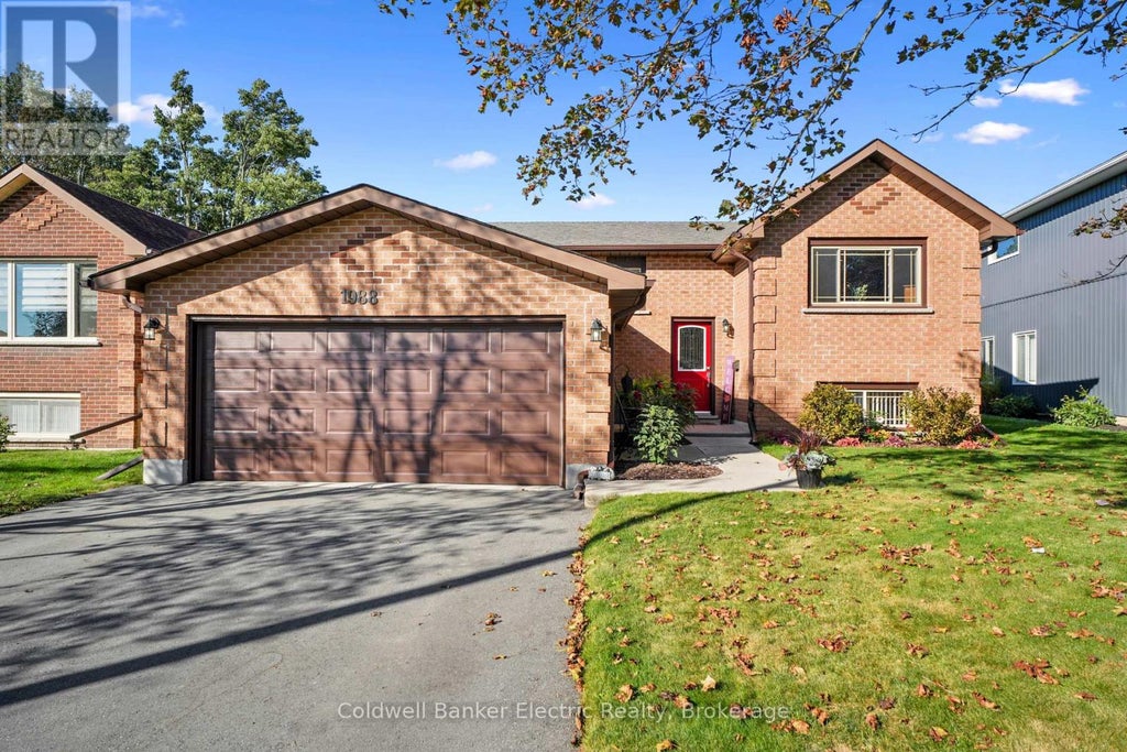 1988 MAPLERIDGE DRIVE, PETERBOROUGH (MONAGHAN WARD 2), ON K9K 1Z7 - Image 2246446504.jpeg?d=l