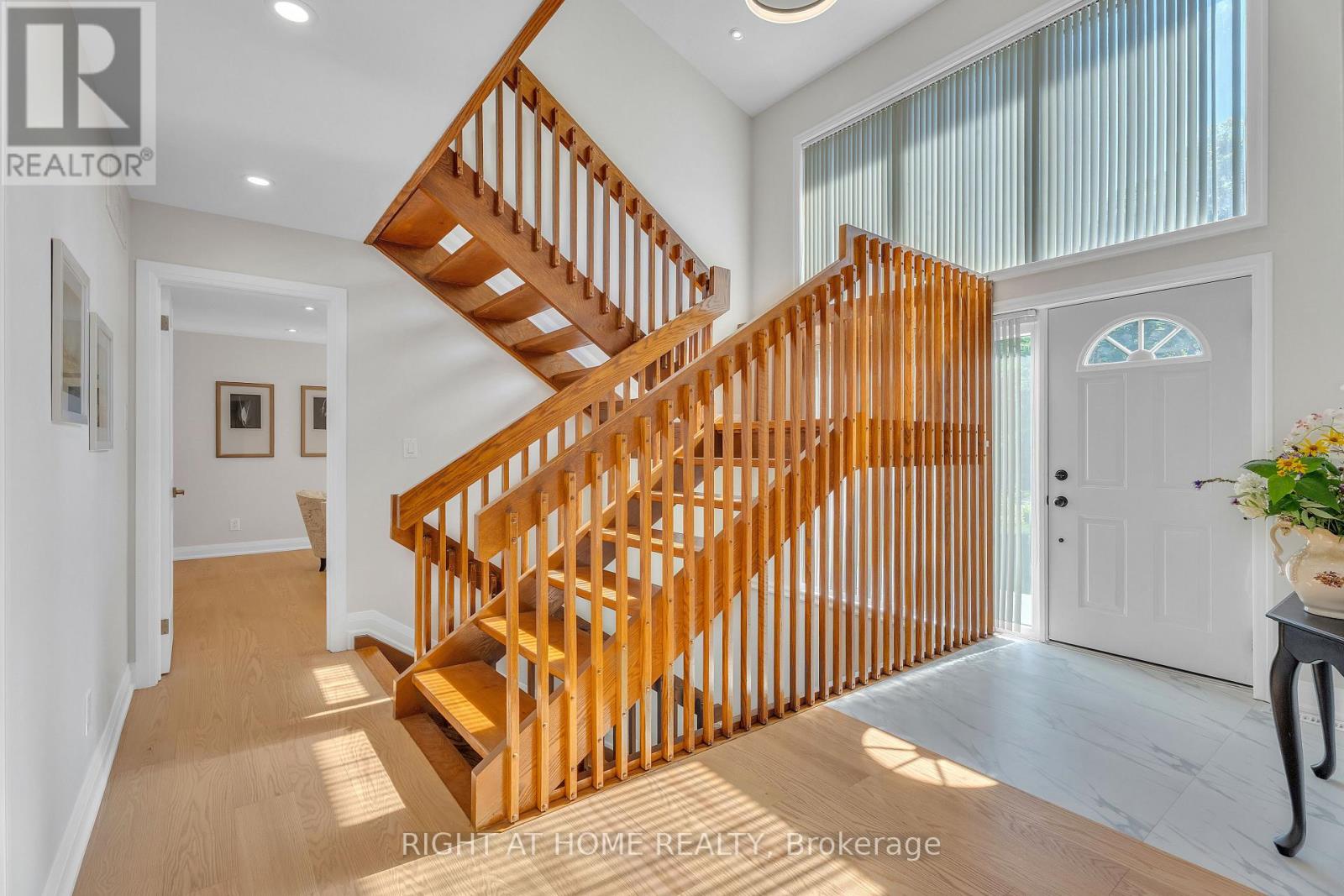 26 GRASMERE CRESCENT