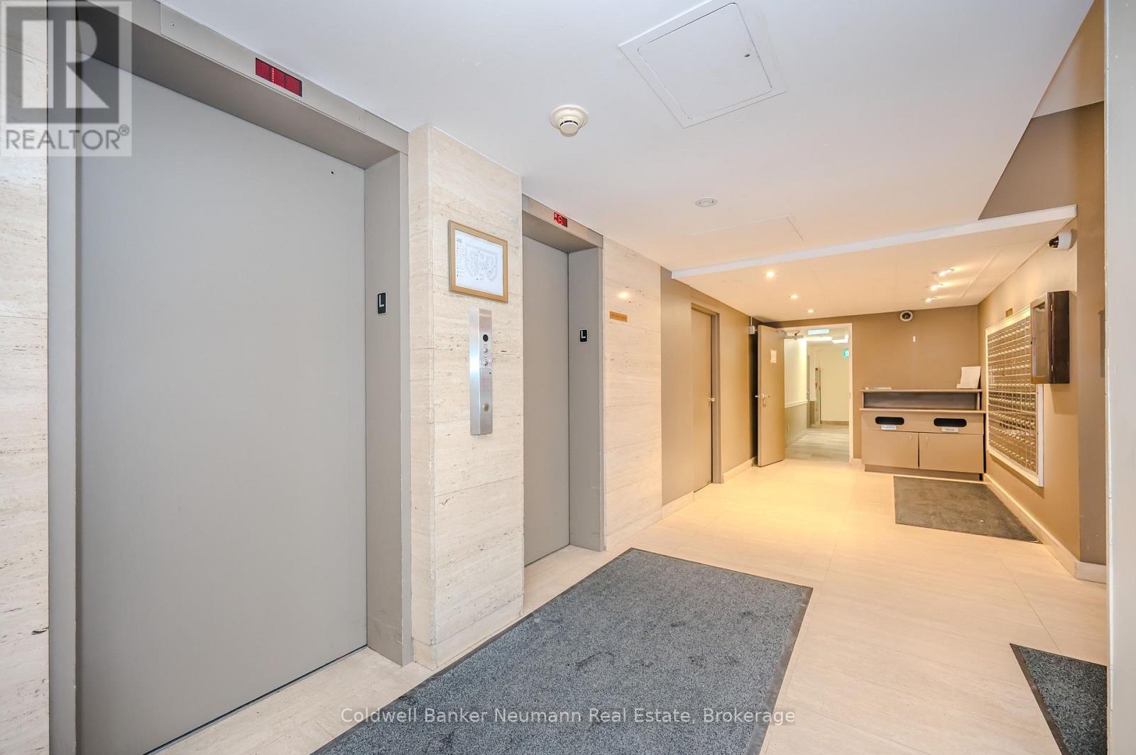 305 - 23 WOODLAWN ROAD E