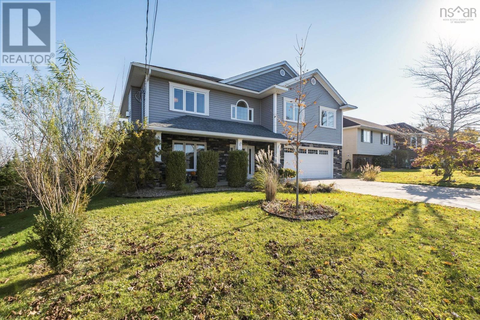 114 Maplewood Drive