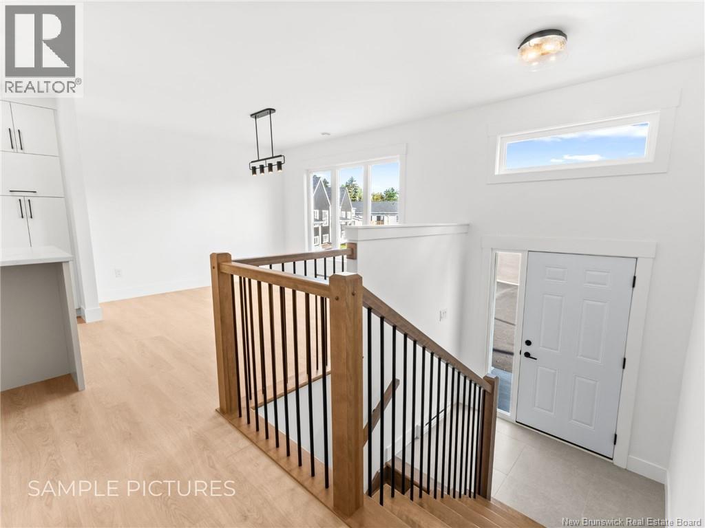 227 des Eleves Street