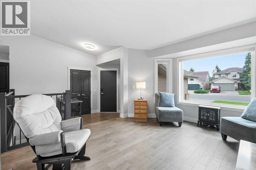72 Sunlake Road SE