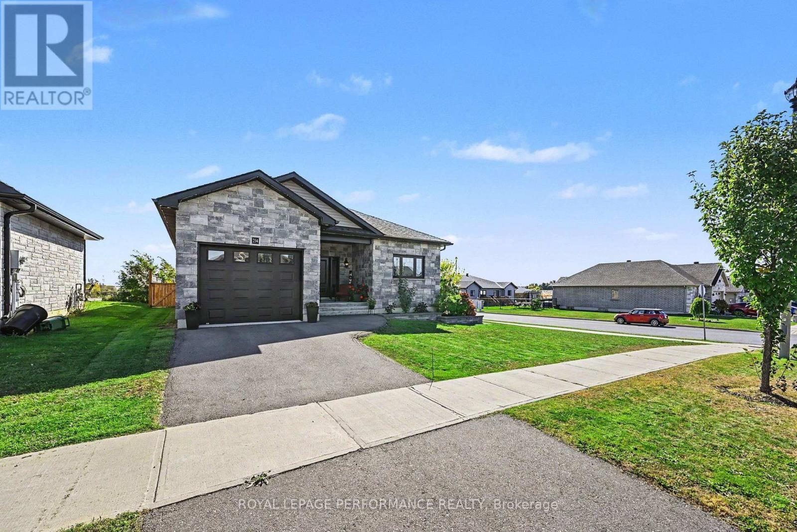 234 BELLWOOD DRIVE