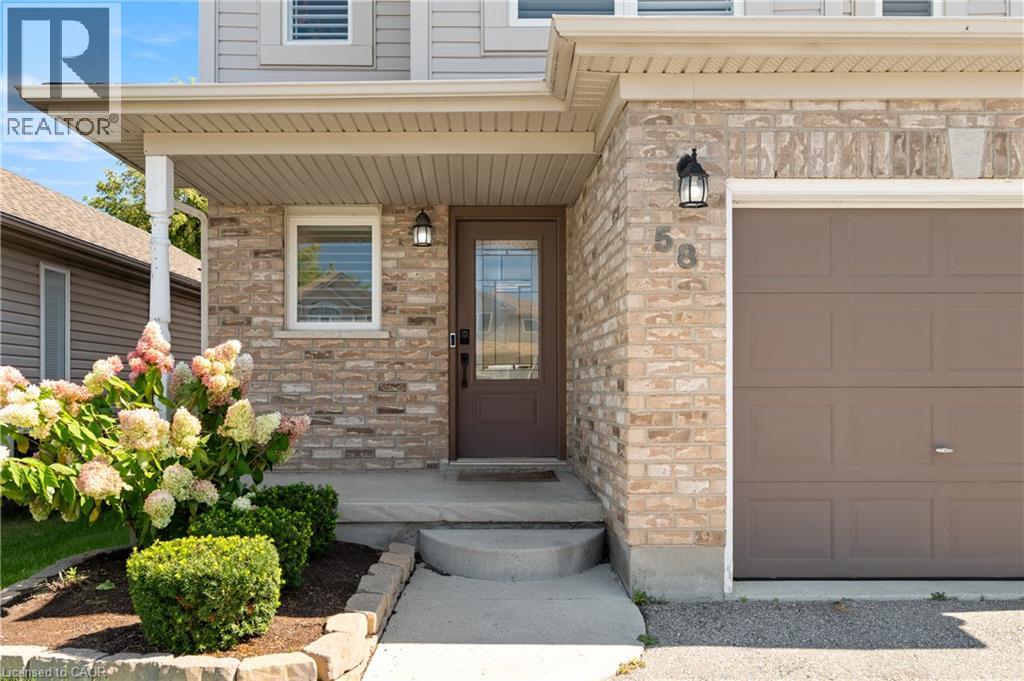58 CHATEAU Crescent