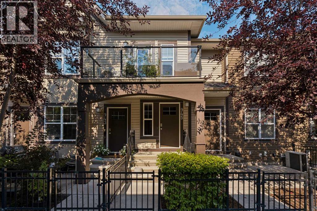 945 Mckenzie Towne Manor SE
