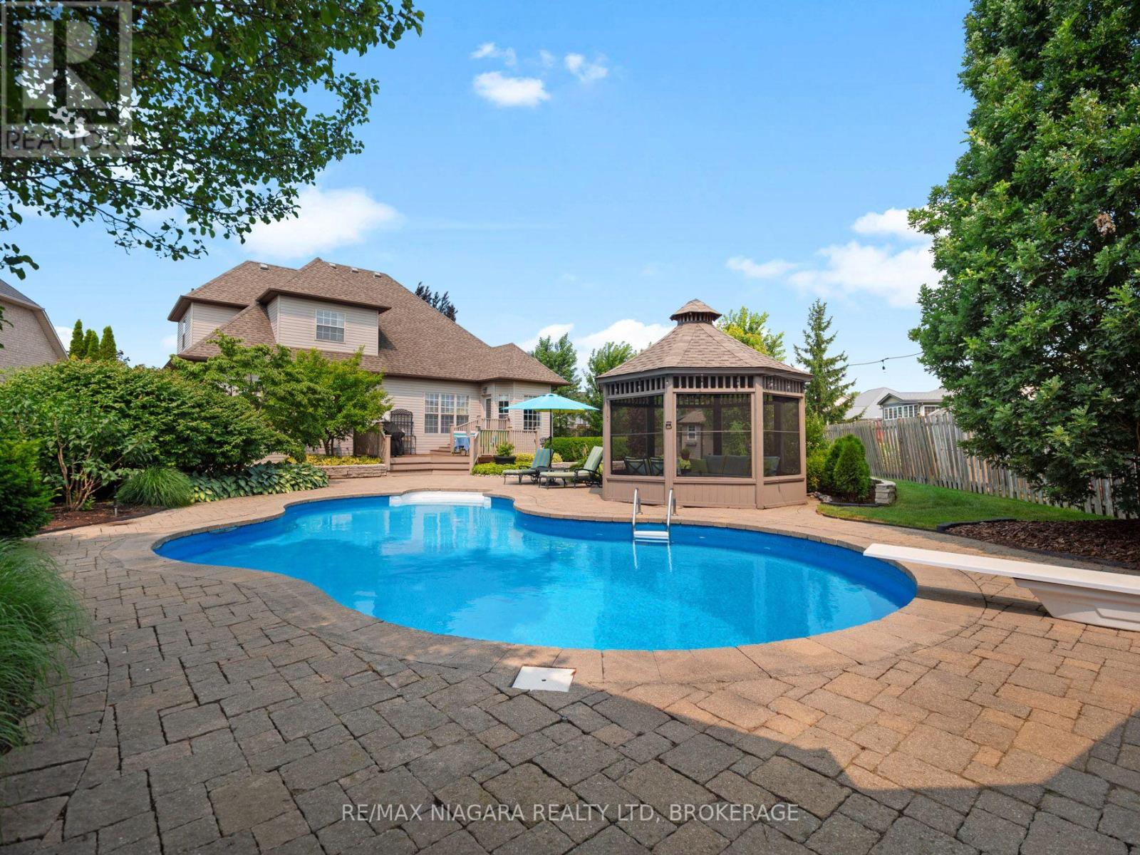 375 JASMINE COURT