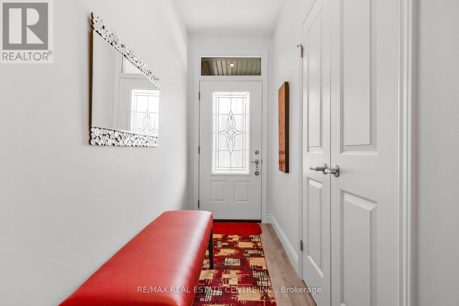 54 - 375 MITCHELL ROAD S