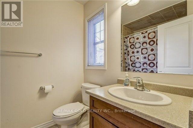 UPPER - 82 ENFORD CRESCENT
