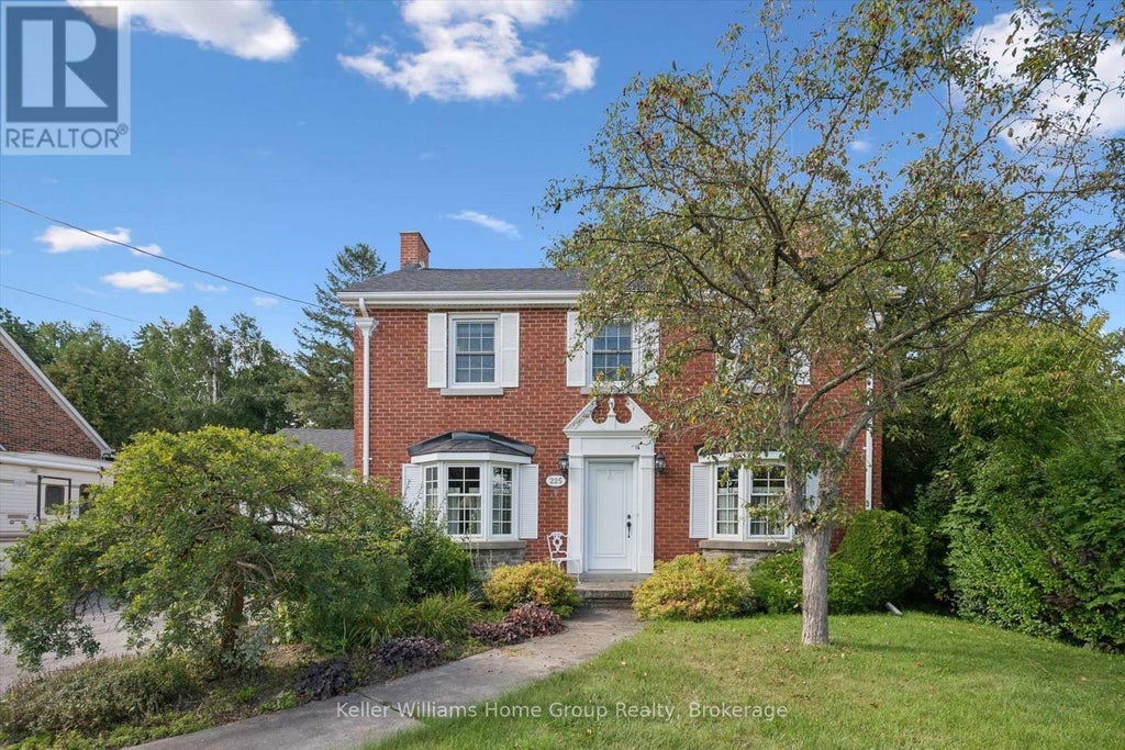 225 ELORA STREET, CENTRE WELLINGTON (FERGUS), ON N1M 1Y9 - Image 755348644.jpeg?d=l