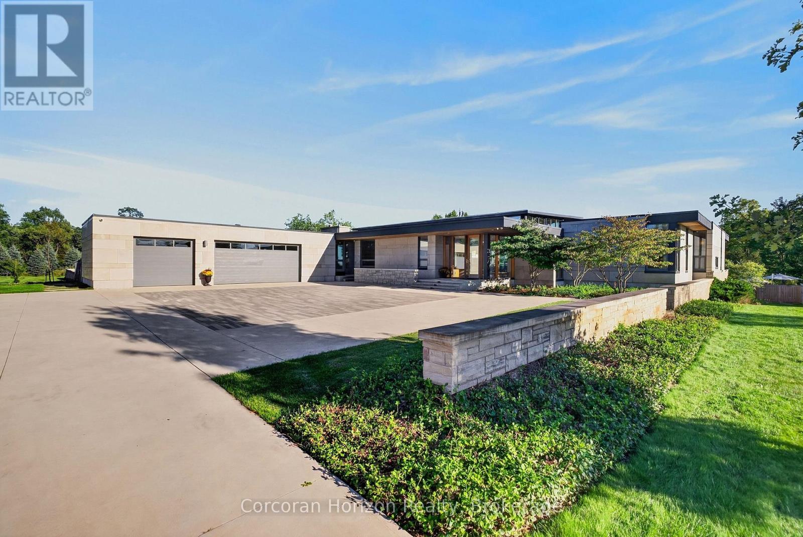 770 MILLGROVE SIDE ROAD