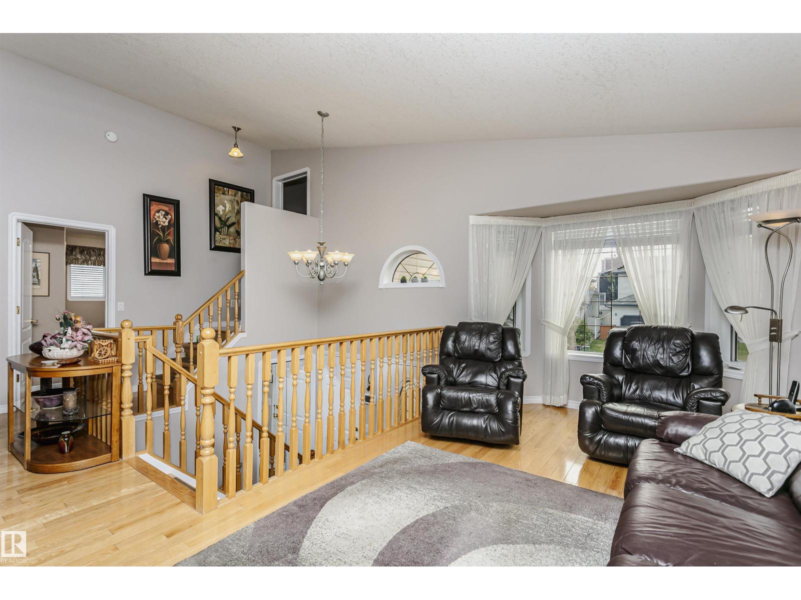 2840 151A AV NW