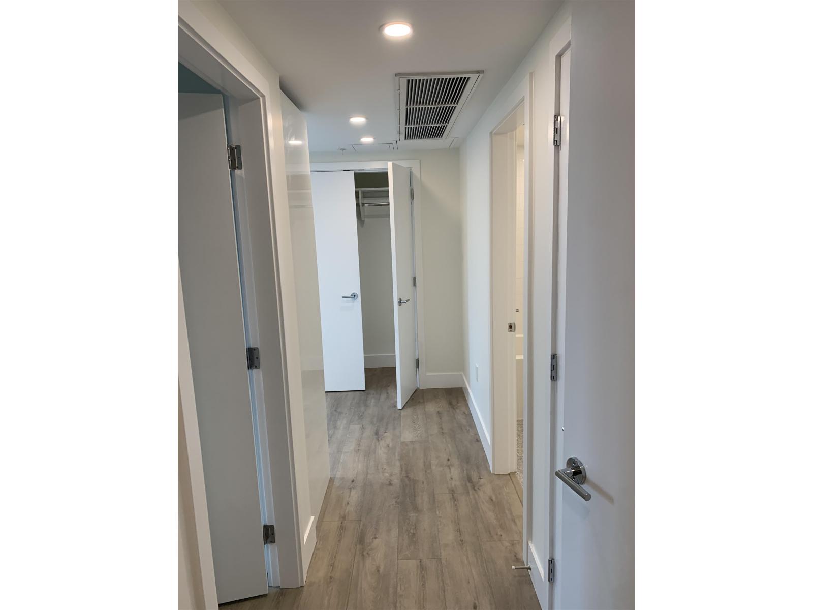 1808 10428 WHALLEY BOULEVARD