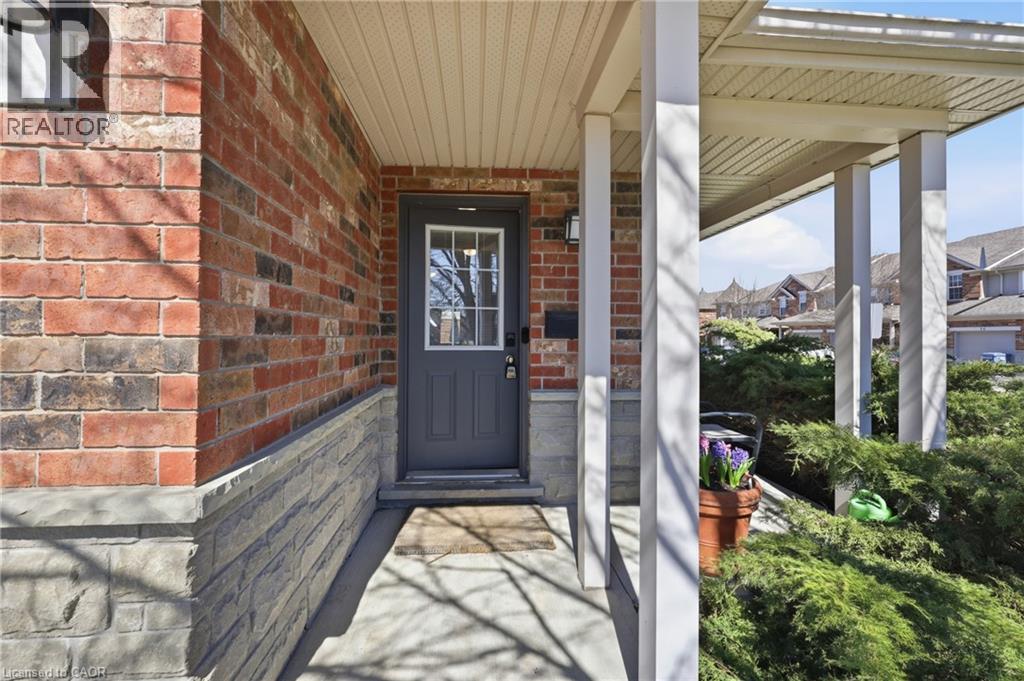 124 GOSLING GARDENS Gardens Unit# 50