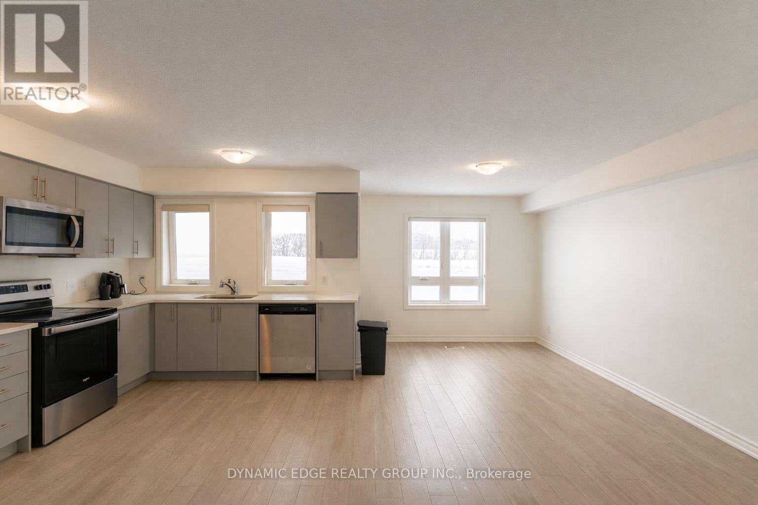 25 - 235 CHAPEL HILL DRIVE