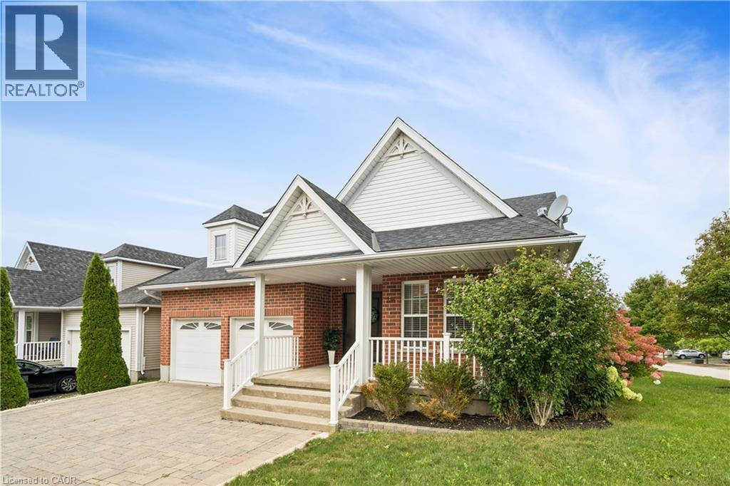 236 RIDGE TOP Crescent