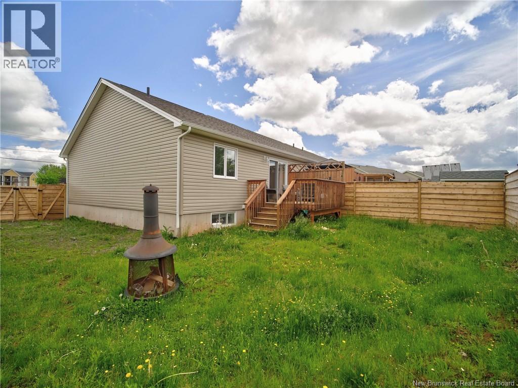 76 Golden Street - Photo 4