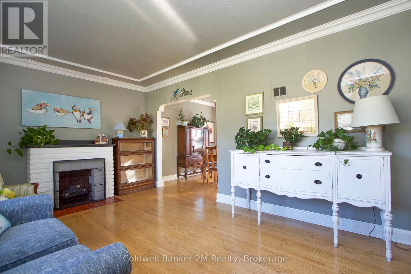 64 HARRIS AVENUE