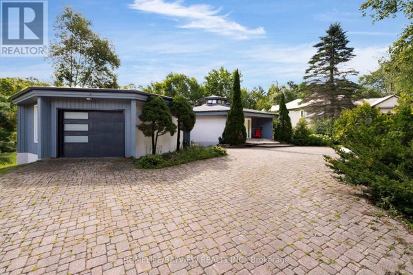 23 Country Club Lane, Oro-Medonte (Horseshoe Valley), ON 2