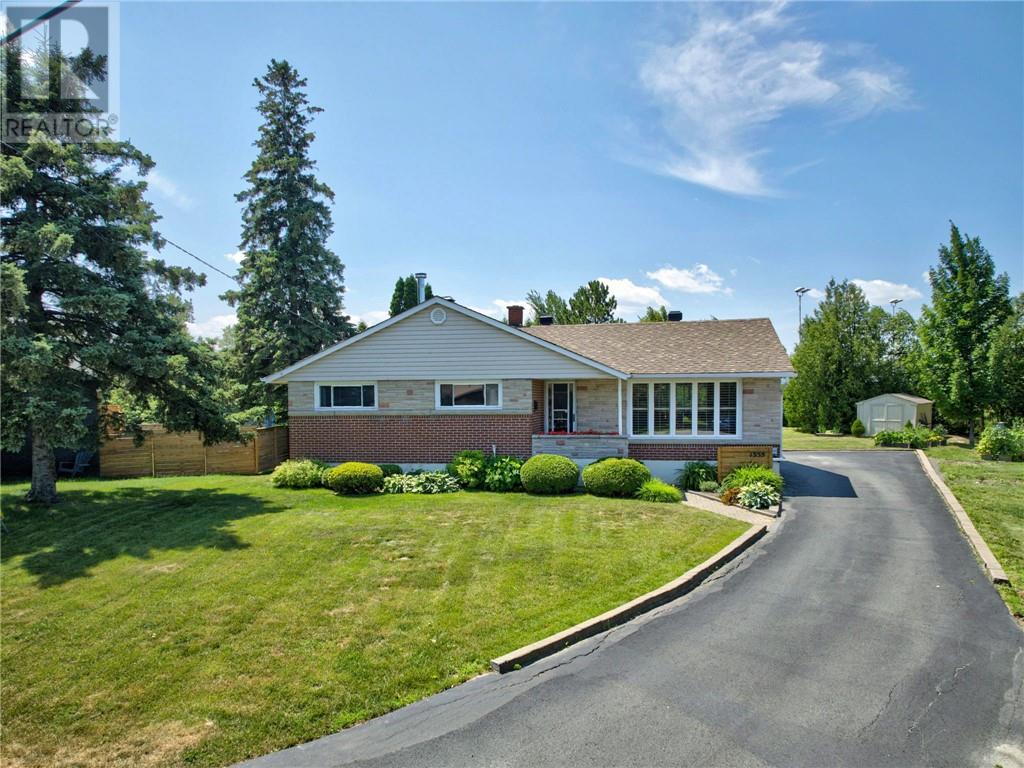 1355 Wedgewood Drive