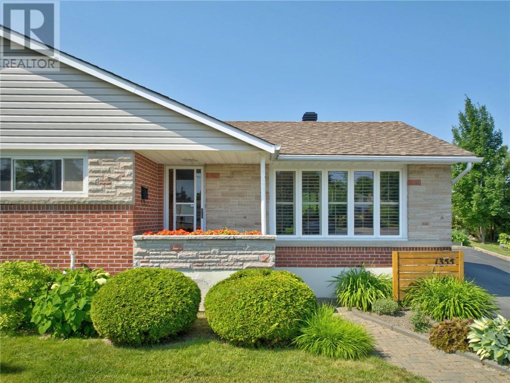 1355 Wedgewood Drive