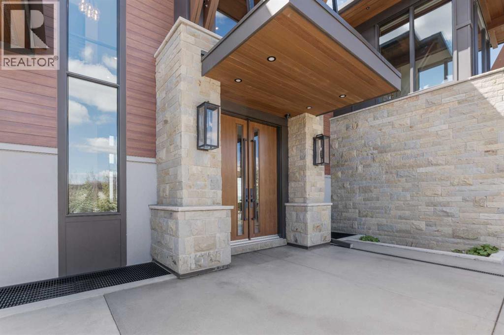 315 Aspen Ridge Place SW