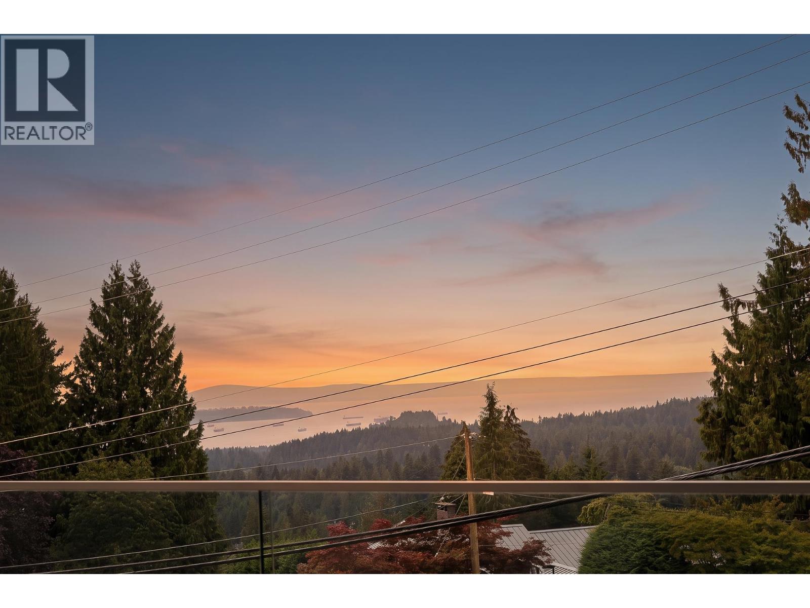 4716 SKYLINE DRIVE