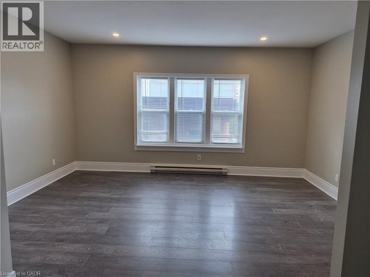 2 - 181 King St E, Kitchener, ON 2