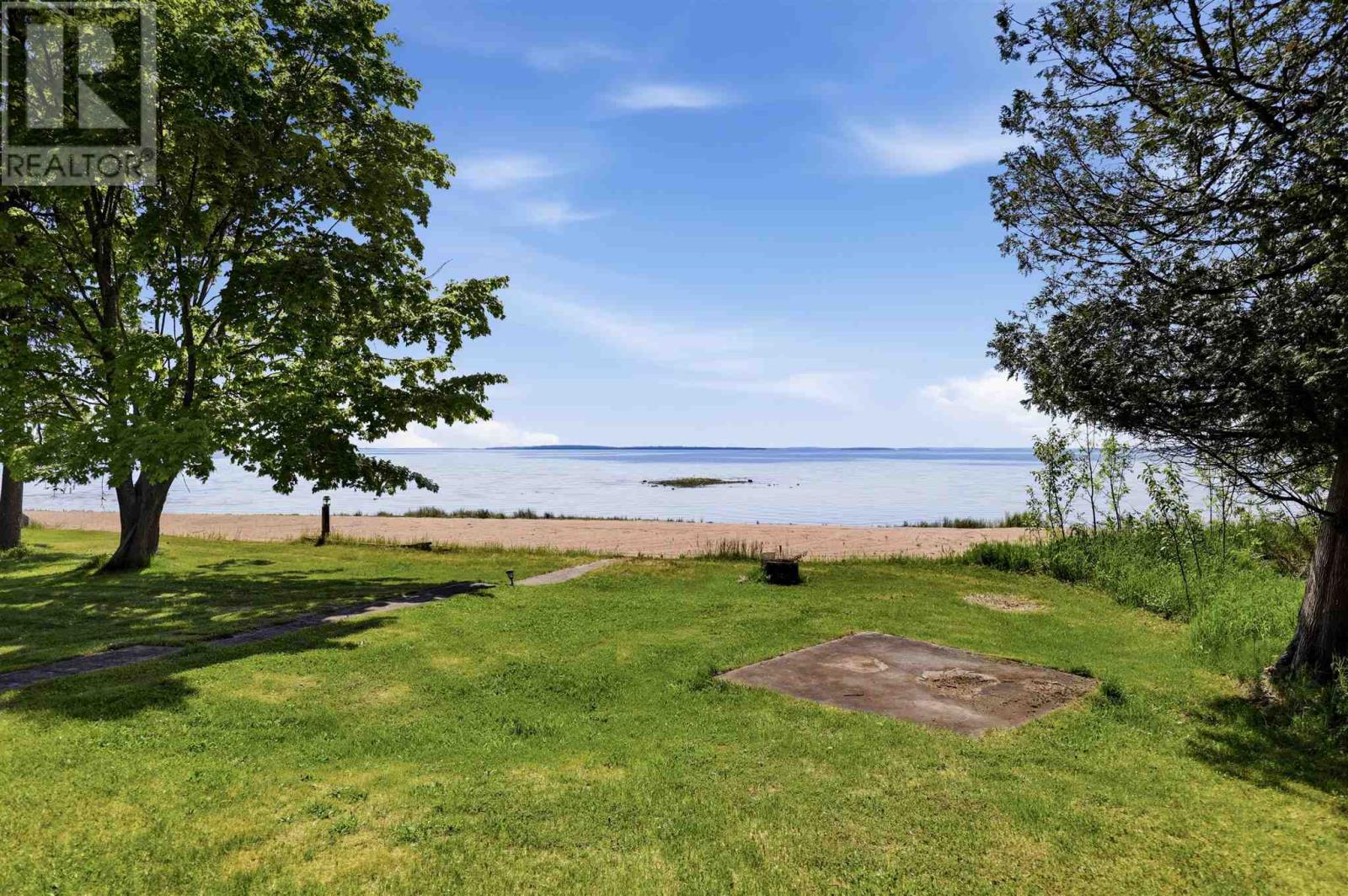 5290 Wierzbicki DR - Photo 4