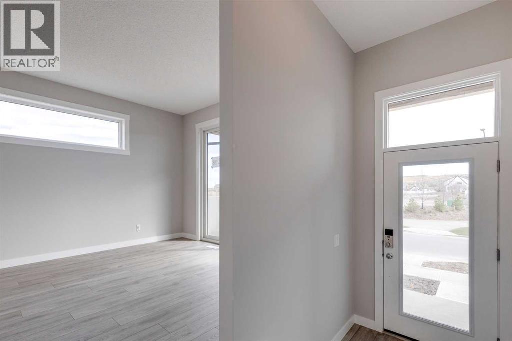 306 Haskayne Drive NW
