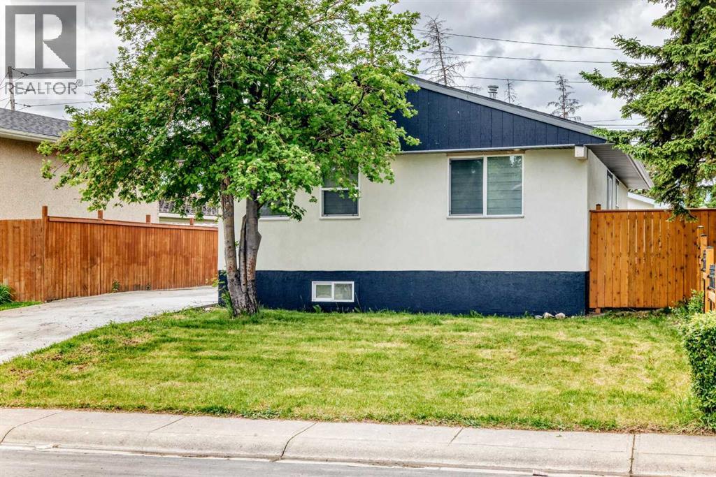 611 Penbrooke Road SE