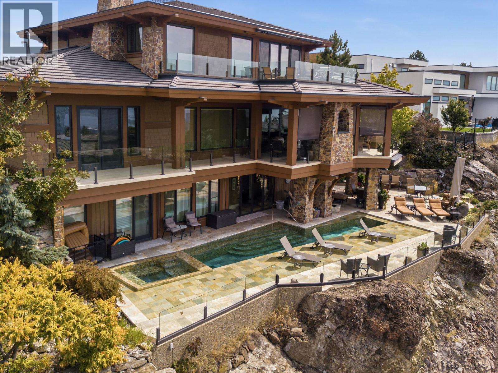 706 Highpointe Court
