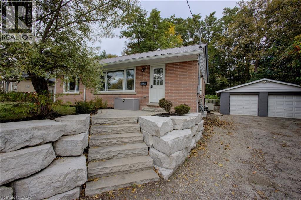 15 DUMBARTON STREET, GUELPH, ON N1E 3T4 - Image 2856872192.jpeg?d=l