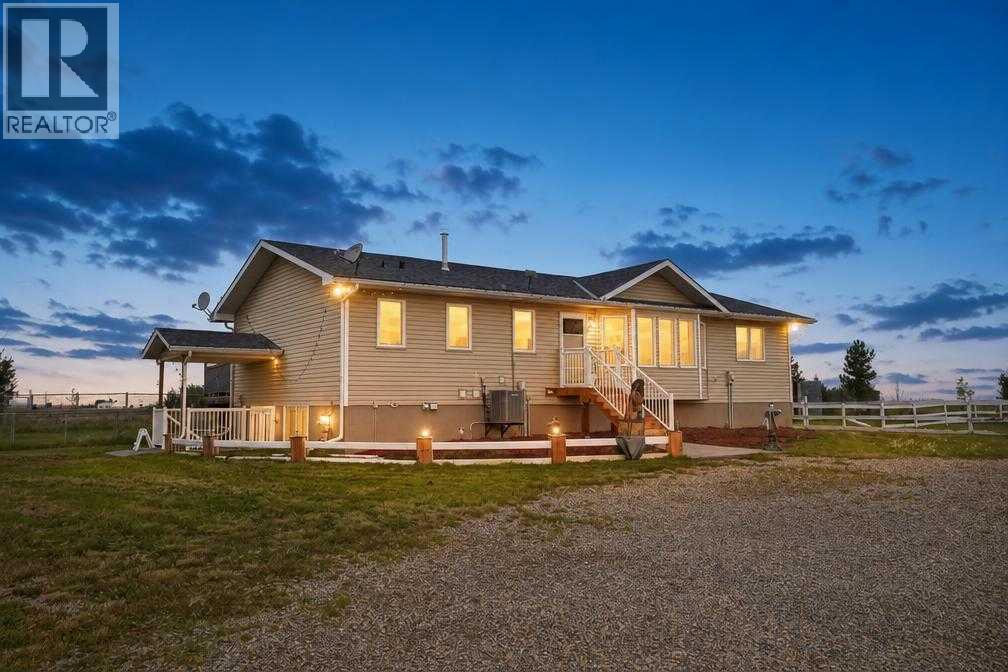 270092 Glenmore Trail