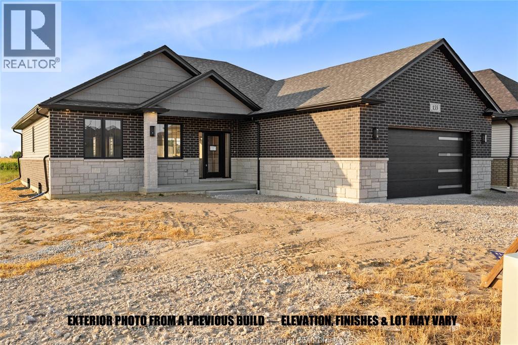 43 Bloomington Way