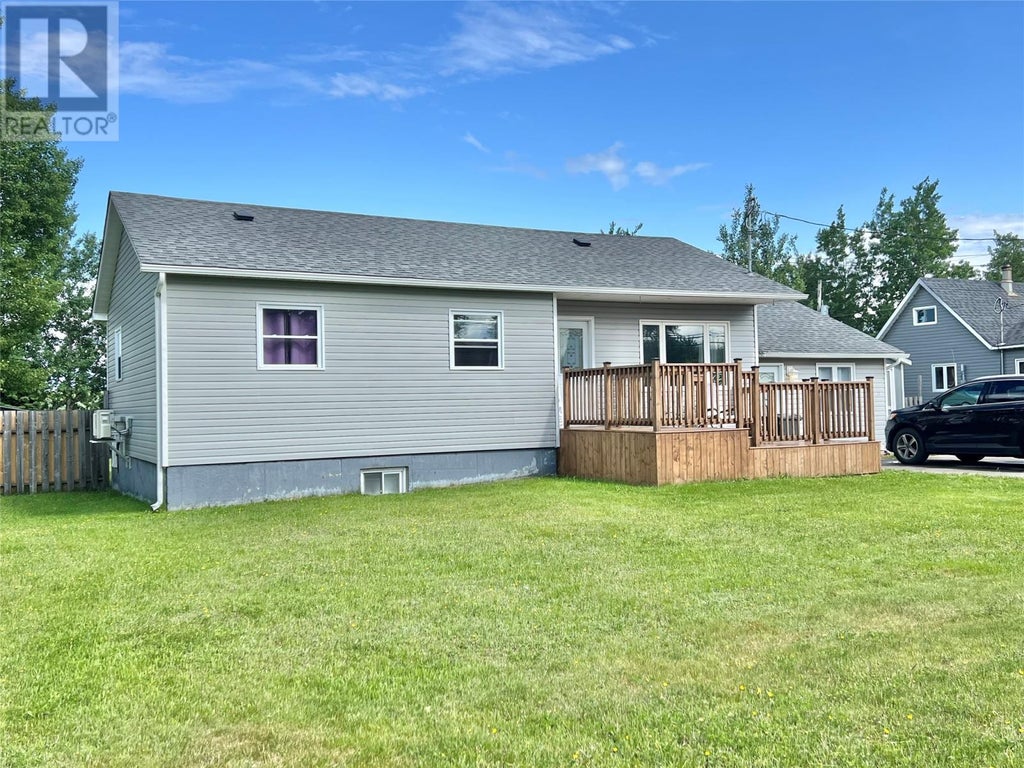 6 WATER STREET, BOTWOOD, NF A0H 1E0 - Image 2471862523.jpeg?d=l