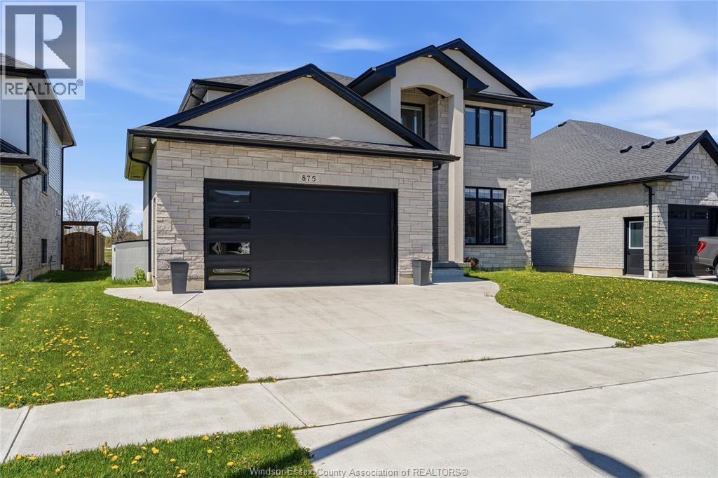 875 MAGNOLIA LANE