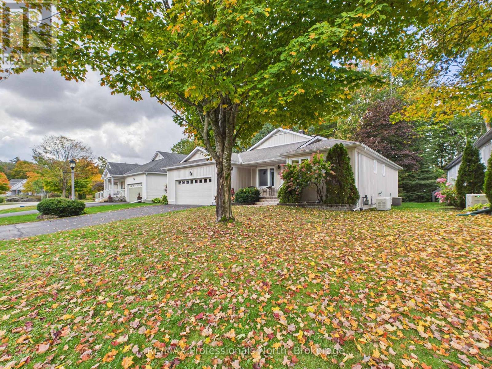 48 SPRINGWOOD CRESCENT